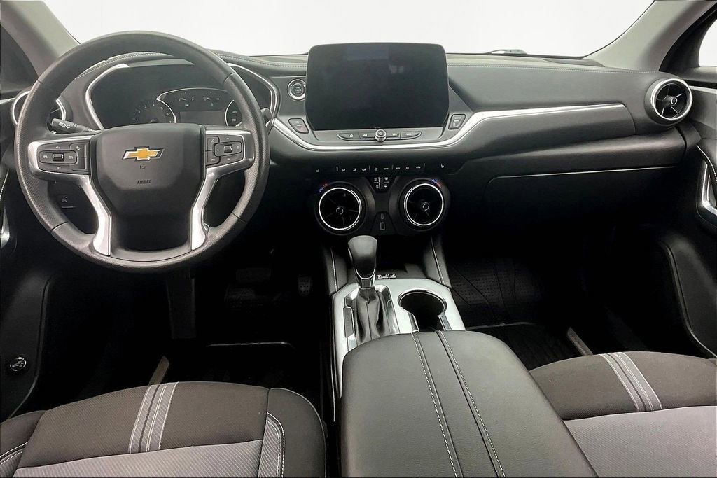 Used 2024 Chevrolet Blazer LT w/ Convenience Package image 16
