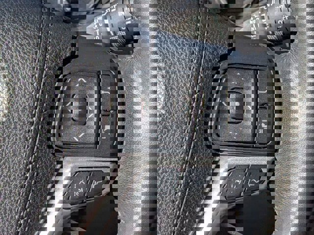 Used 2017 Toyota Highlander Limited image 20