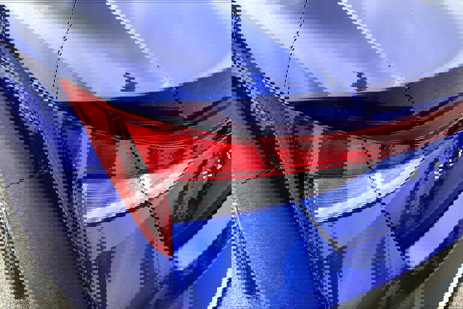 Used 2024 Hyundai Elantra SEL image 24