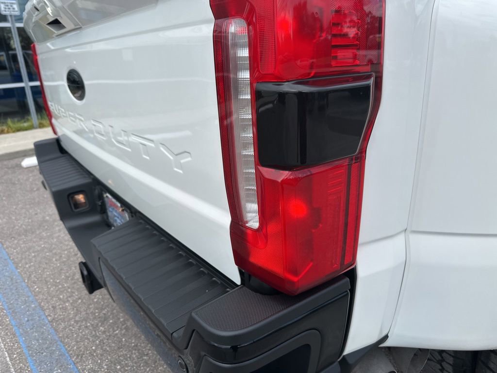 Certified 2023 Ford F450 Lariat AWD/4WD image 11