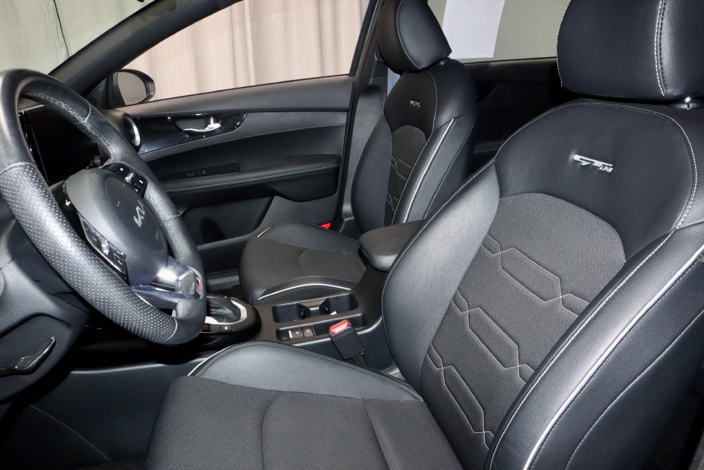 Used 2024 Kia Forte GT-Line FWD image 26