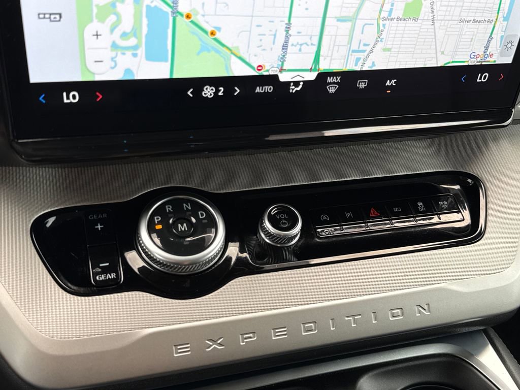 Certified 2025 Ford Expedition Max Active image 22