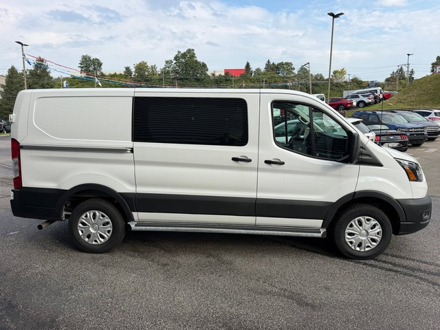Certified 2025 Ford Transit 250 Low Roof w/ Exterior Upgrade Package RWD image 9