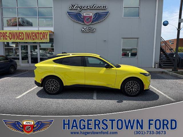 Certified 2025 Ford Mustang Mach-E Premium AWD/4WD image 1