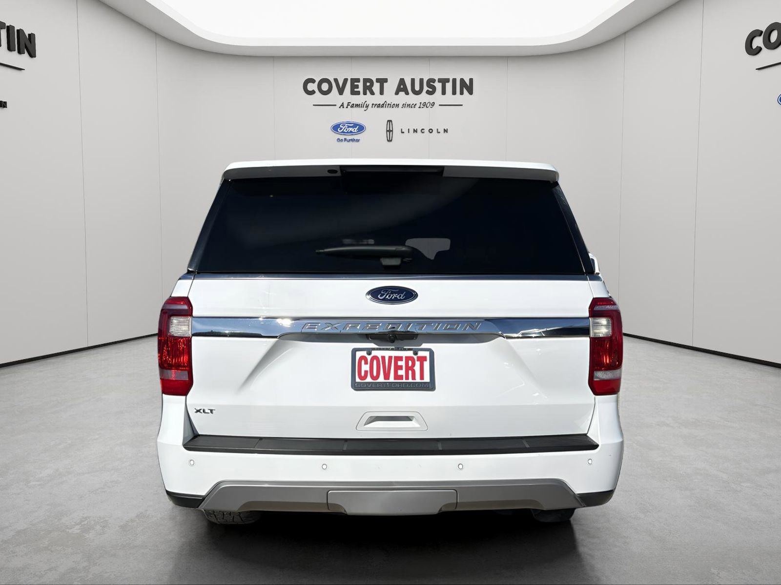 Certified 2021 Ford Expedition XLT image 4