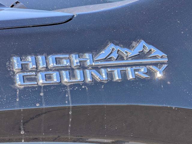 Used 2020 Chevrolet Silverado 1500 High Country w/ Technology Package AWD/4WD image 11