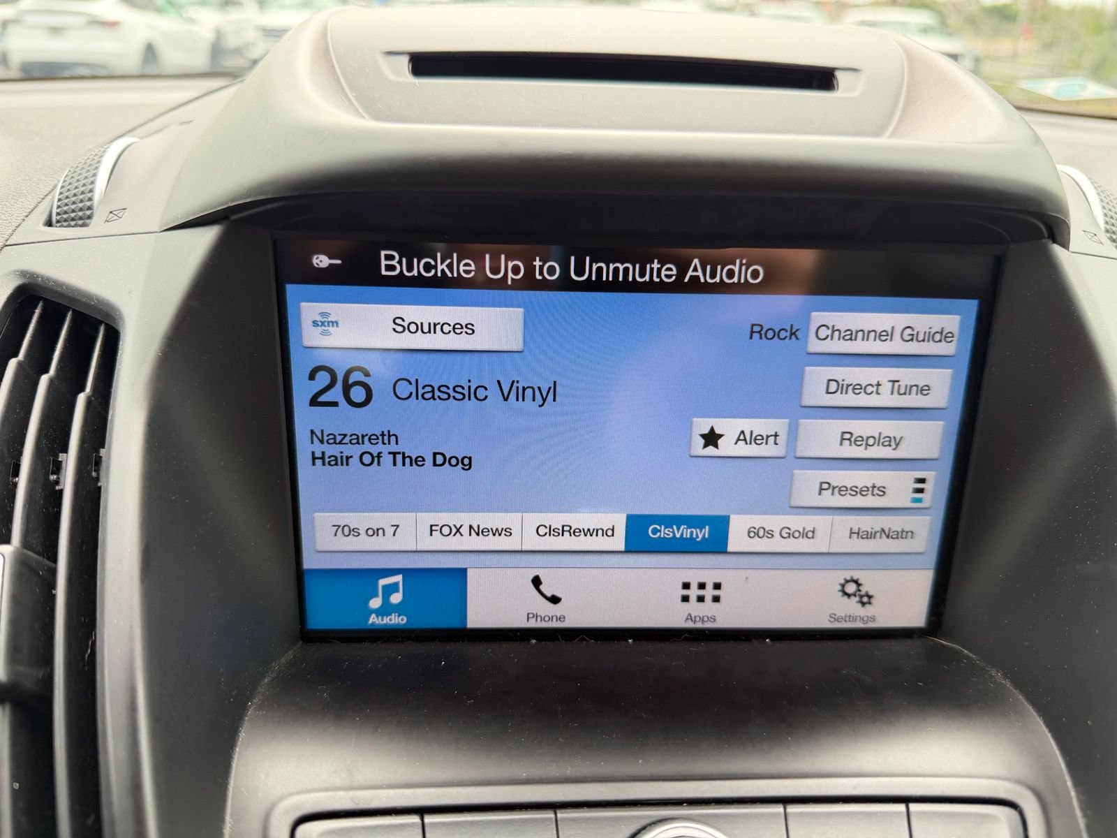 Certified 2018 Ford Escape SE w/ SE Sync 3 Package AWD/4WD image 14