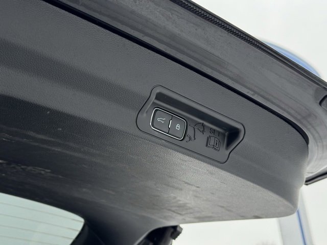 Certified 2023 Ford Explorer Limited w/ Limited Technology Package image 43