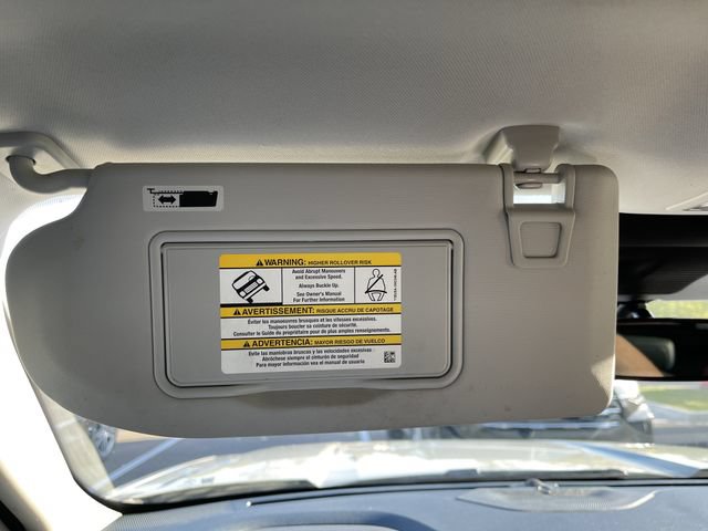 Certified 2022 Ford Maverick Lariat w/ Lariat Luxury Package AWD/4WD image 43