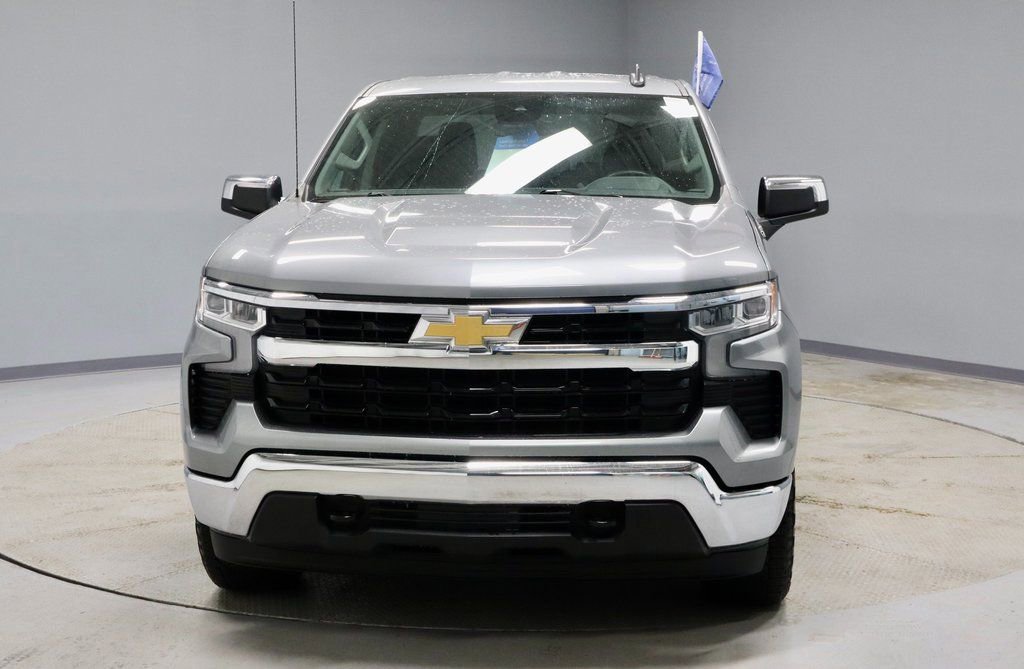 Used 2023 Chevrolet Silverado 1500 LT image 8