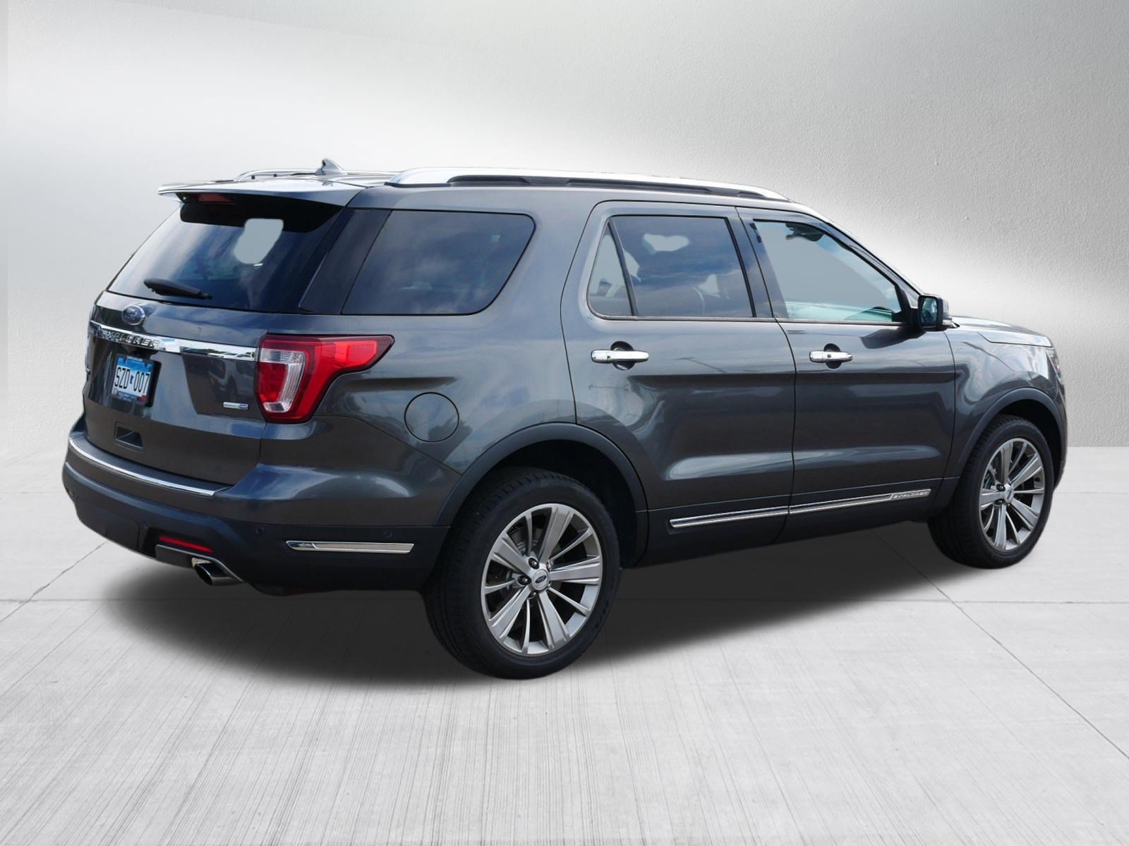 Certified 2018 Ford Explorer Limited w/ Equipment Group 301A AWD/4WD image 7