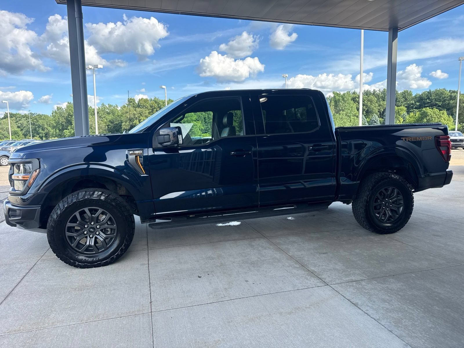 Certified 2025 Ford F150 Tremor w/ Equipment Group 402A High AWD/4WD image 4