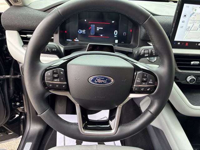 Certified 2026 Ford Explorer Platinum w/ LUX Leather Package AWD/4WD image 24
