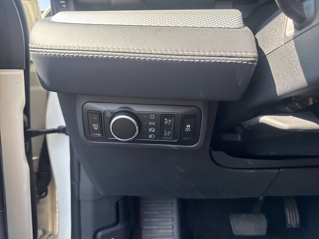 Certified 2023 Ford Mustang Mach-E Select RWD image 16