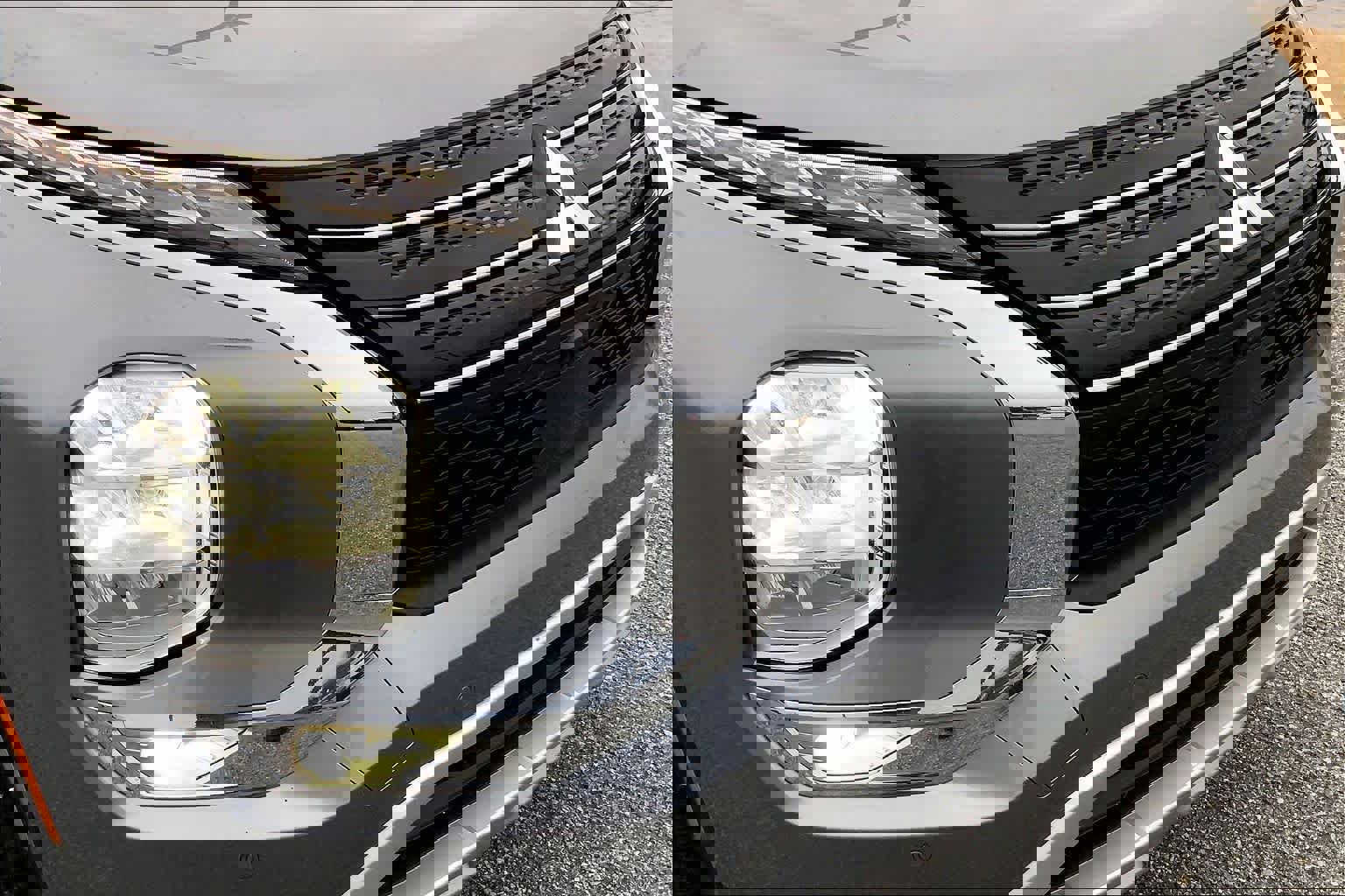 Used 2024 Mitsubishi Outlander SE image 28