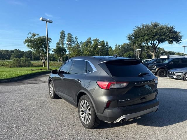 Certified 2020 Ford Escape Titanium w/ Titanium Premium Package 2.0 AWD/4WD image 4