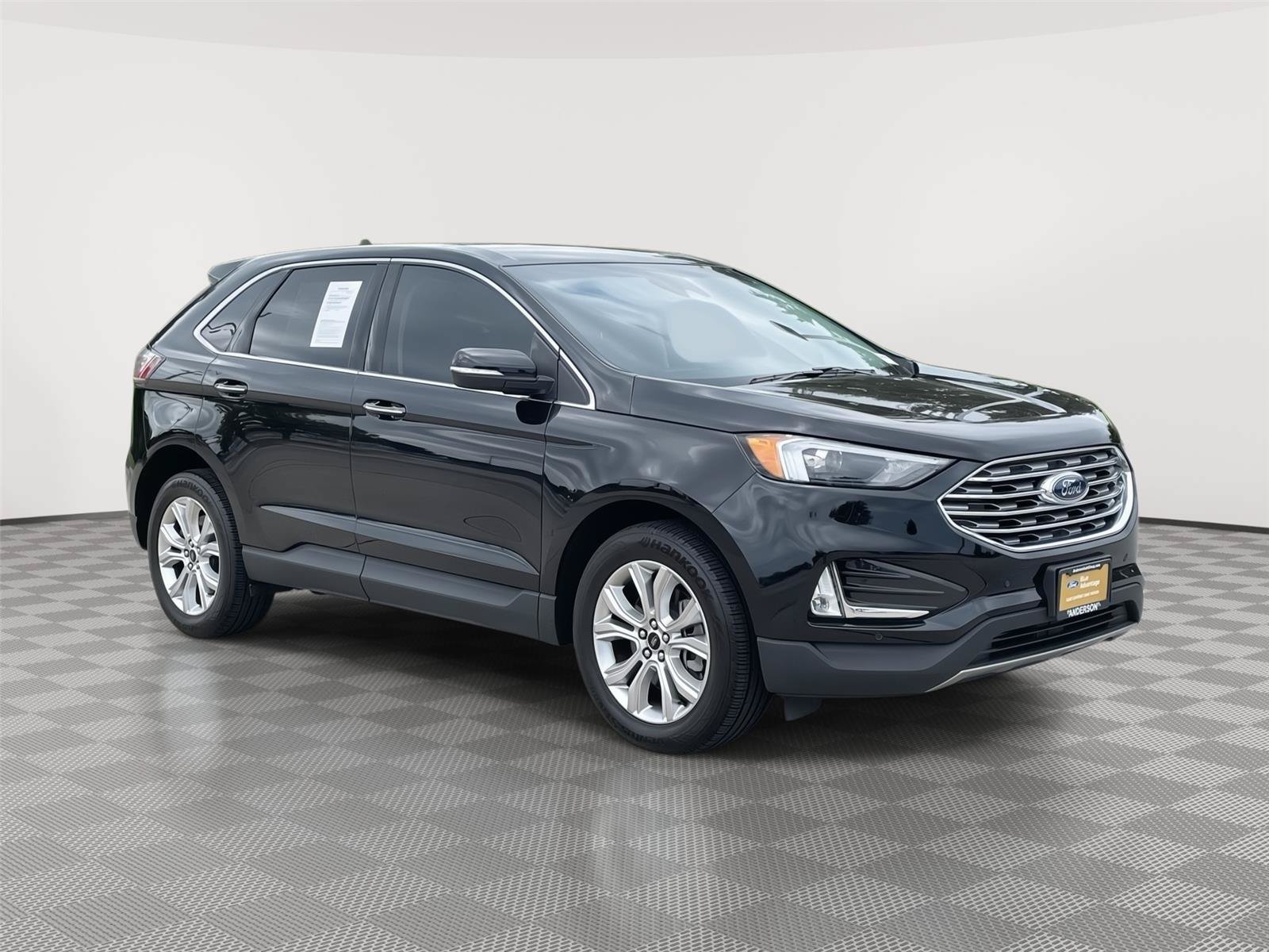 Certified 2024 Ford Edge Titanium AWD/4WD image 5