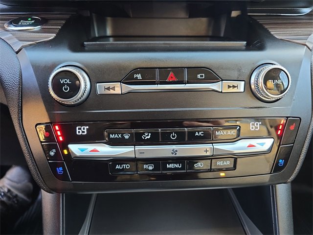 Certified 2020 Ford Explorer Limited w/ Class III Trailer Tow Package image 20