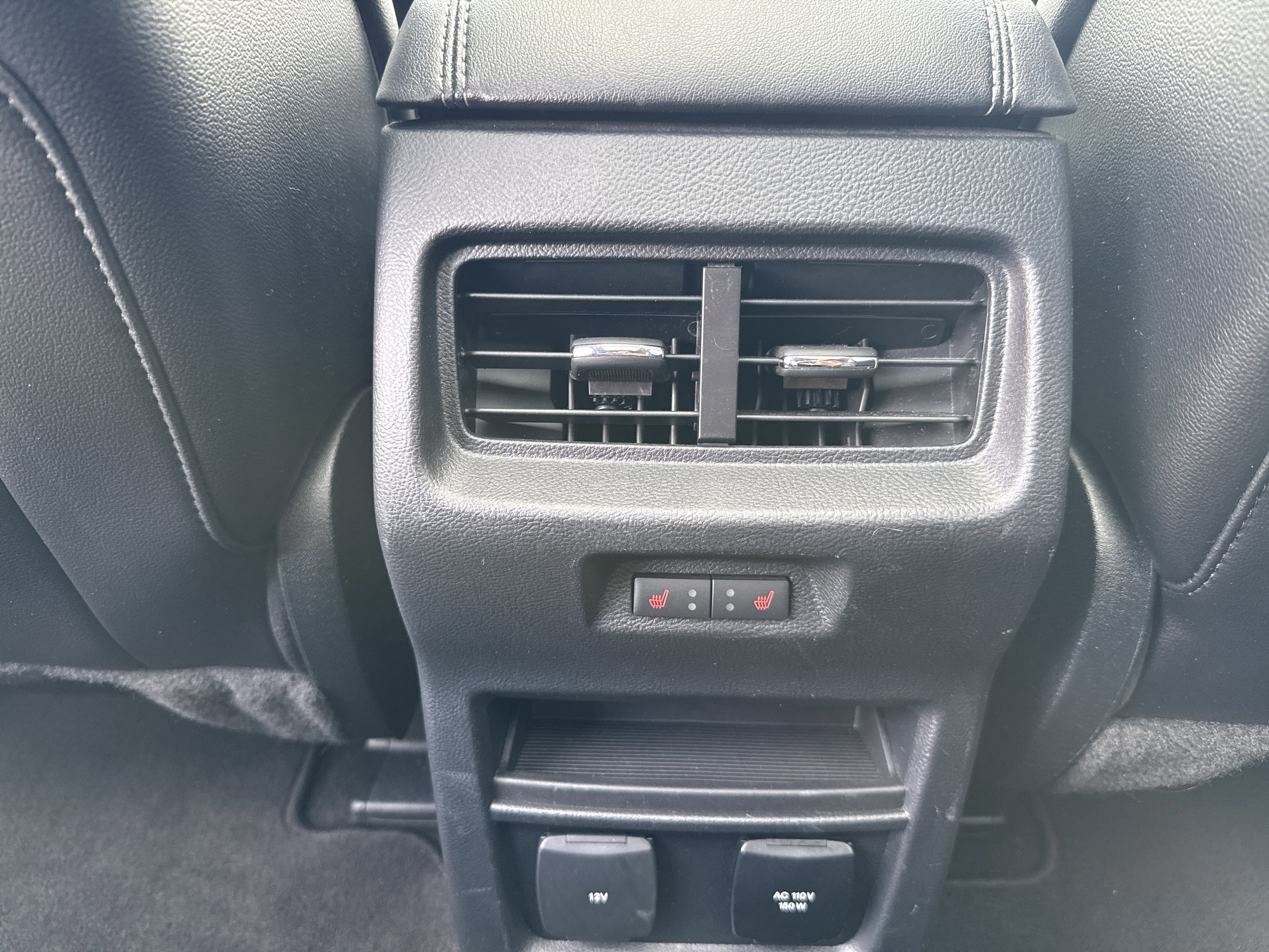 Certified 2019 Ford Edge Titanium w/ Equipment Group 301A image 28