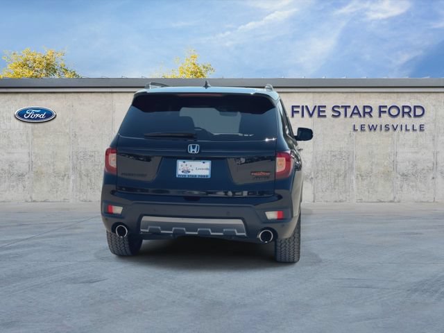 Used 2025 Honda Passport TrailSport image 7