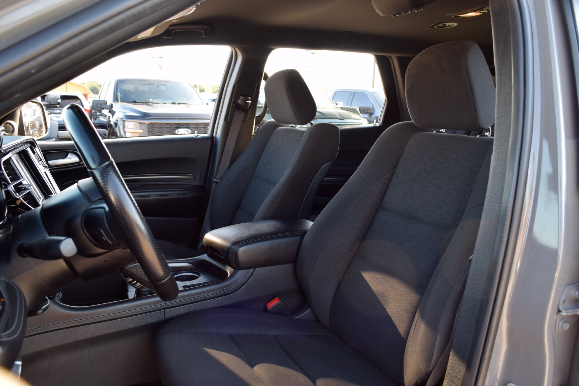 Used 2022 Dodge Durango SXT w/ Blacktop Package AWD/4WD image 16