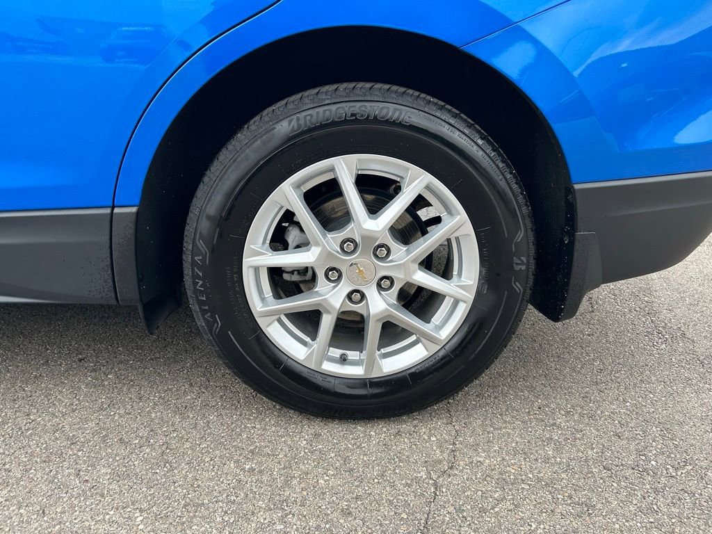 Used 2024 Chevrolet Equinox LT AWD/4WD image 13