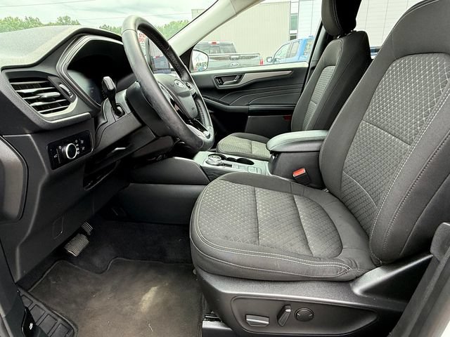 Certified 2023 Ford Escape Active AWD/4WD image 19