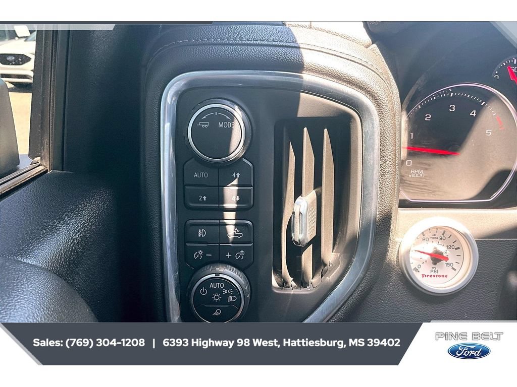 Used 2022 Chevrolet Silverado 2500 LTZ w/ LTZ Convenience Package AWD/4WD image 22