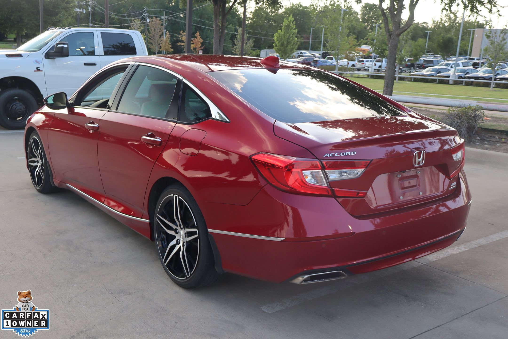 Used 2022 Honda Accord Touring image 6