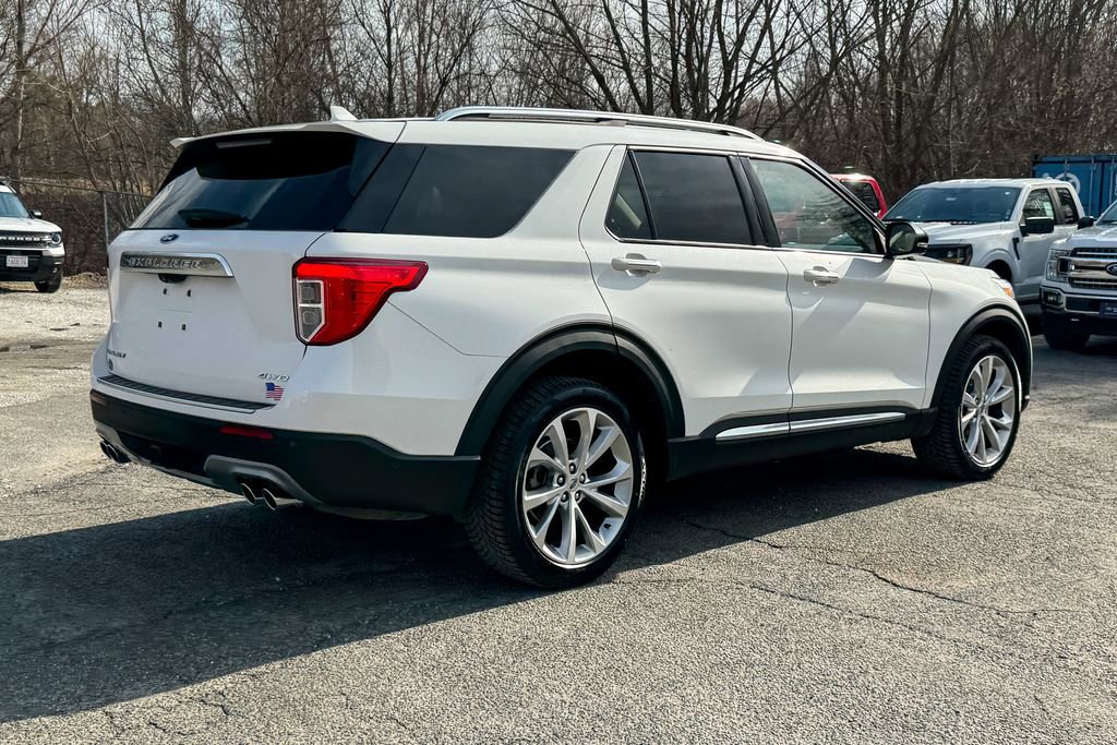 Certified 2021 Ford Explorer Platinum w/ Equipment Group 601A AWD/4WD image 5