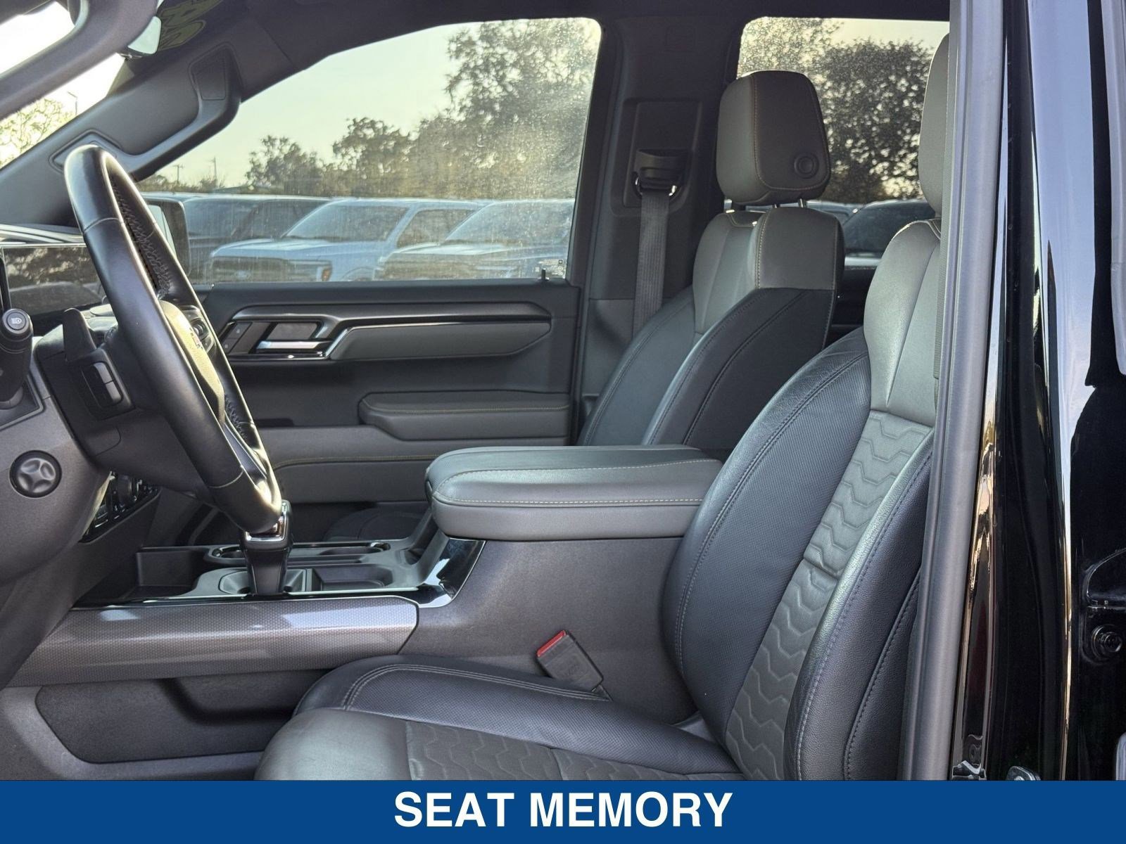 Used 2024 Chevrolet Silverado 1500 ZR2 w/ Technology Package image 20