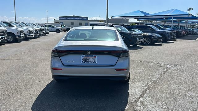 Used 2023 Honda Accord EX image 4