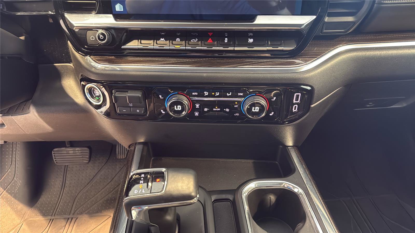 Used 2024 Chevrolet Silverado 1500 LT w/ All Star Edition Plus AWD/4WD image 27