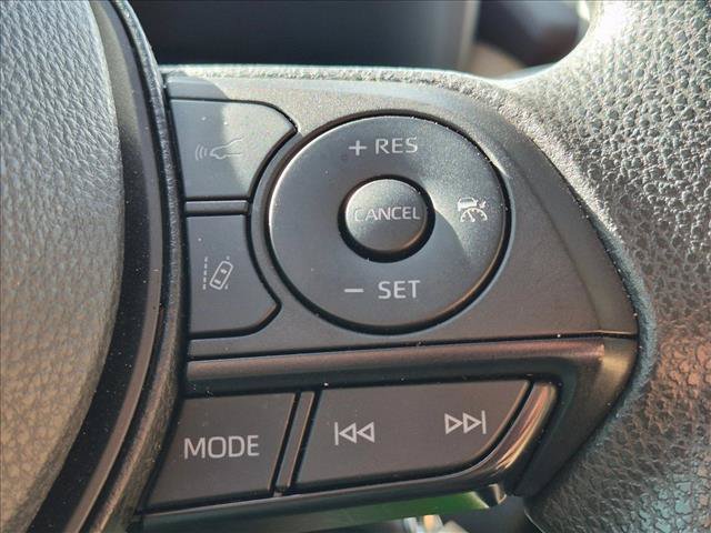 Used 2024 Toyota RAV4 LE AWD/4WD image 13