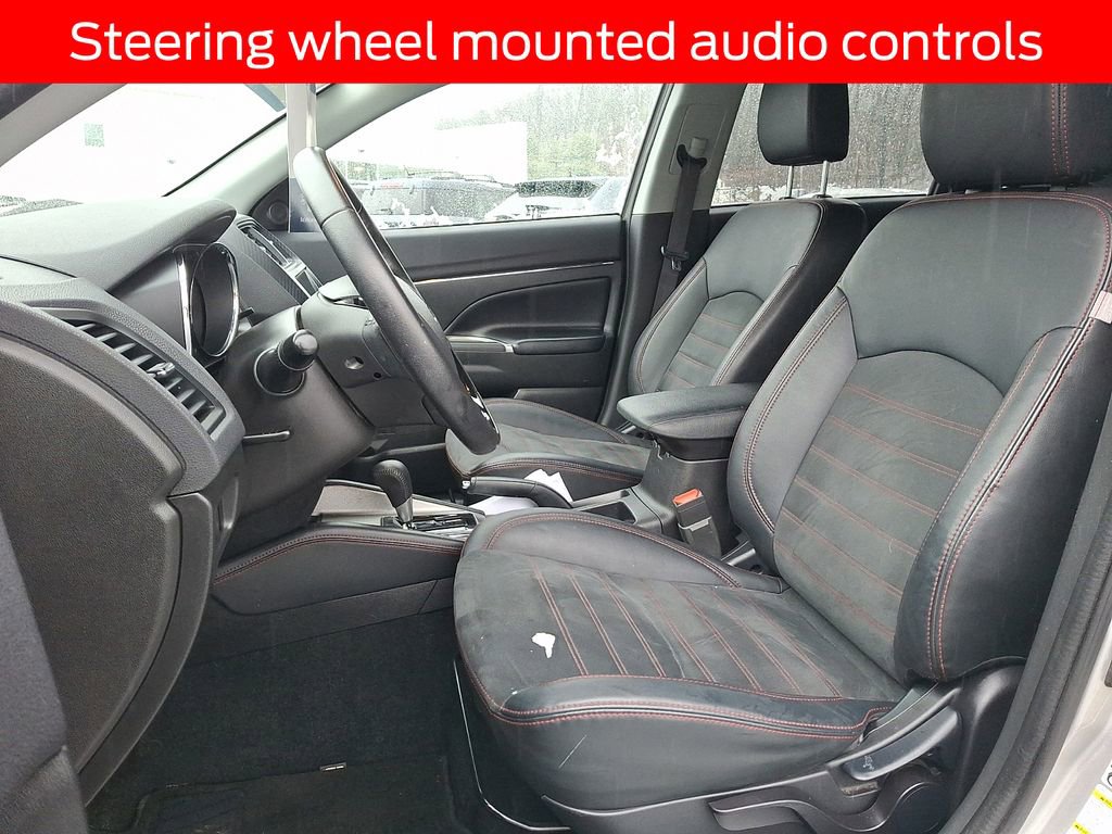 Used 2018 Mitsubishi Outlander Sport SE image 13