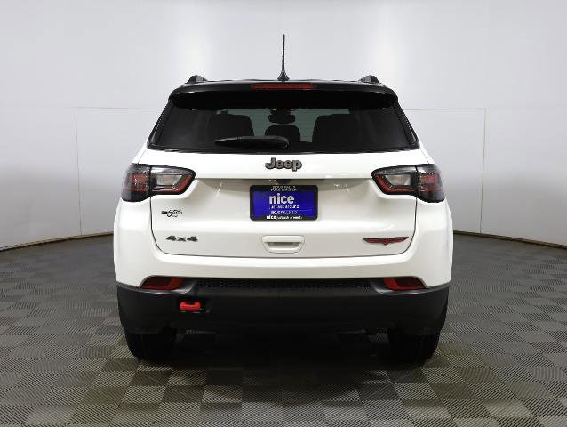 Used 2022 Jeep Compass Trailhawk w/ Trailhawk Elite Group image 3