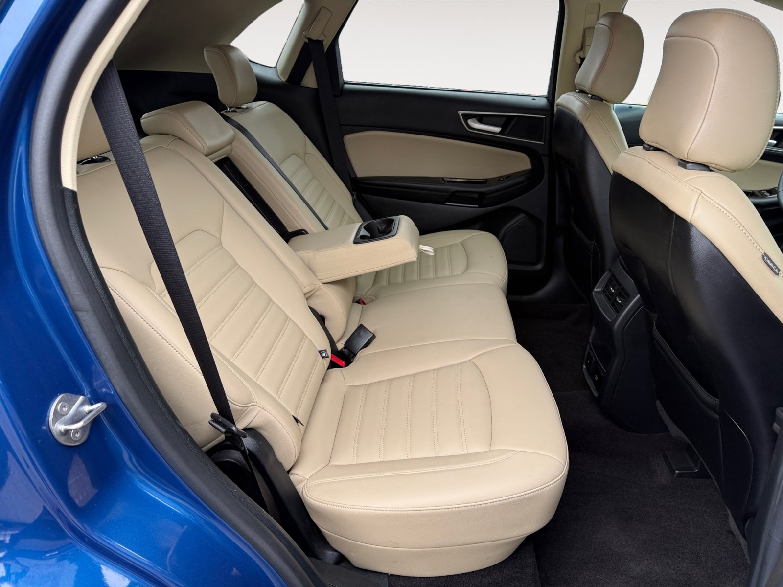 Certified 2020 Ford Edge SEL w/ Convenience Package AWD/4WD image 18