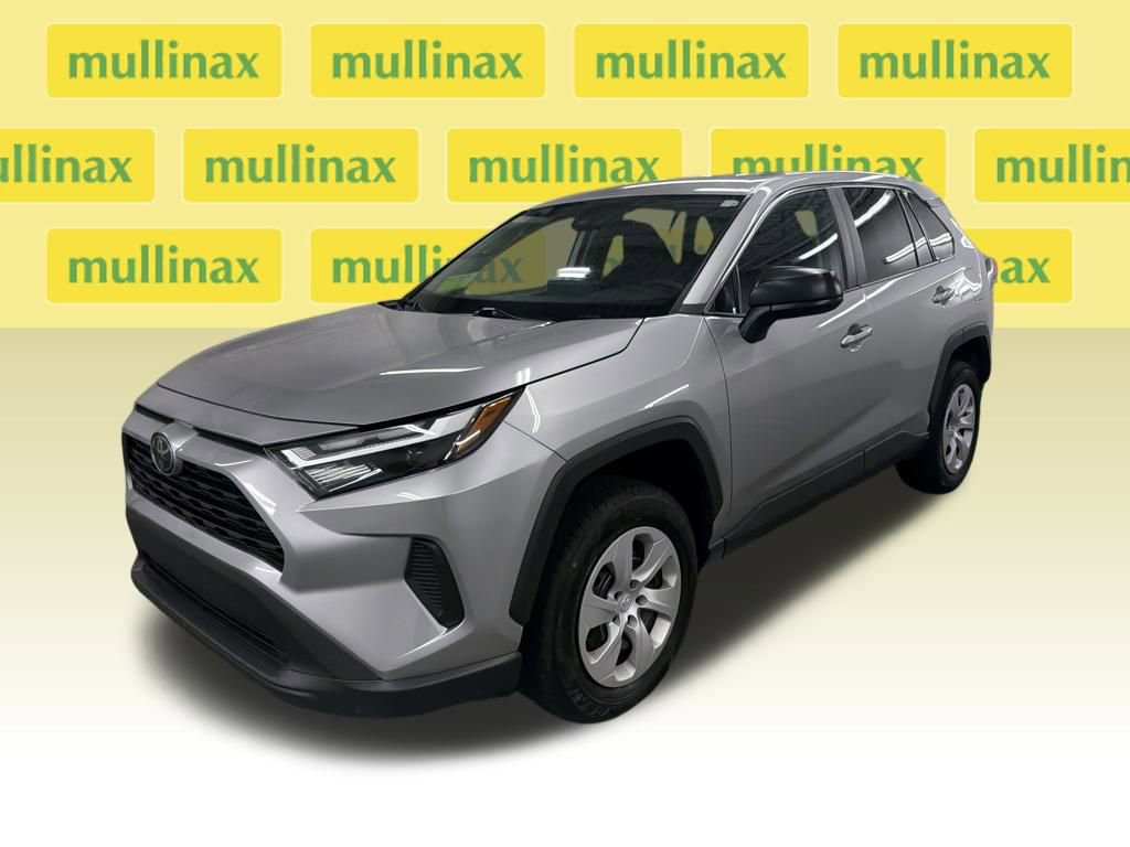 Used 2024 Toyota RAV4 LE image 13