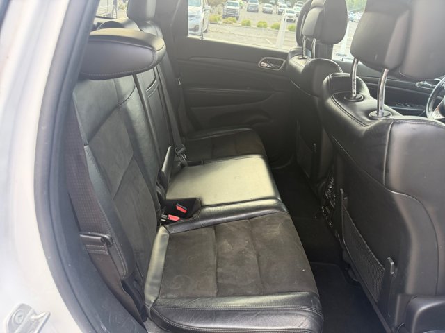 Used 2020 Jeep Grand Cherokee Altitude RWD image 18