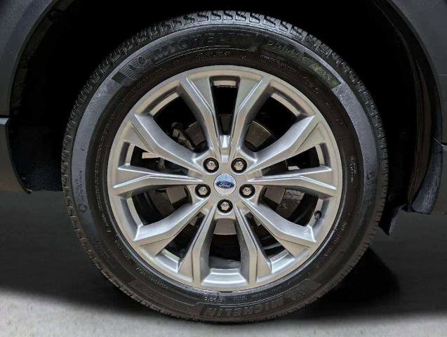 Certified 2022 Ford Explorer XLT w/ Equipment Group 202A image 36