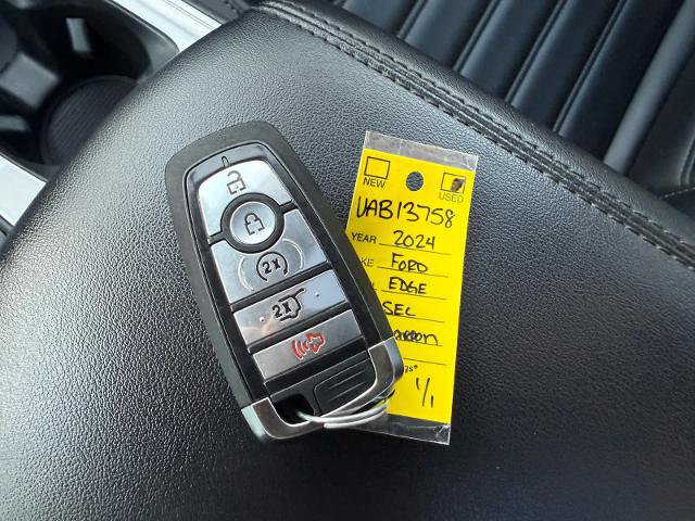 Certified 2024 Ford Edge SEL AWD/4WD image 20