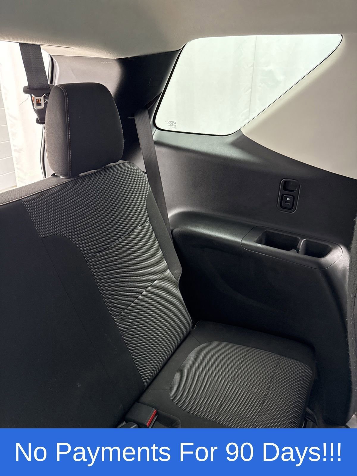 Used 2018 Chevrolet Traverse LT image 35