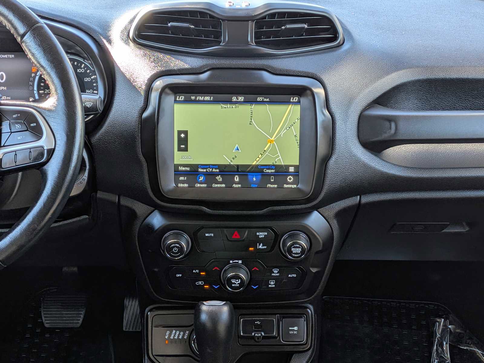 Used 2021 Jeep Renegade Trailhawk image 29