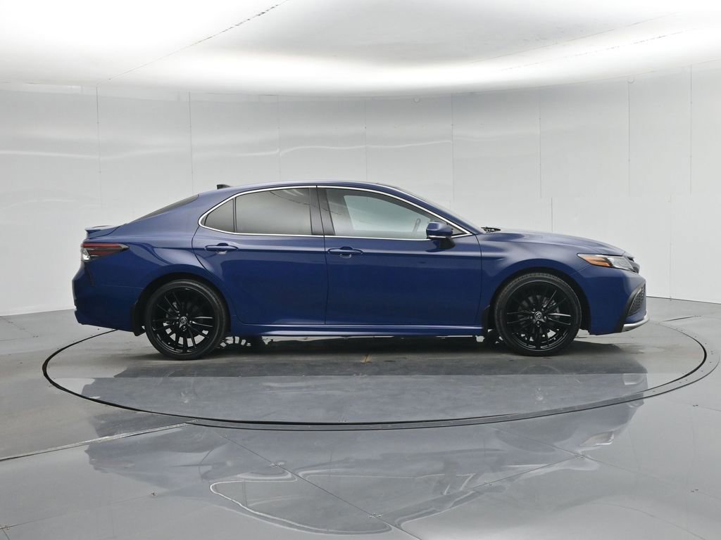Used 2023 Toyota Camry XSE image 8