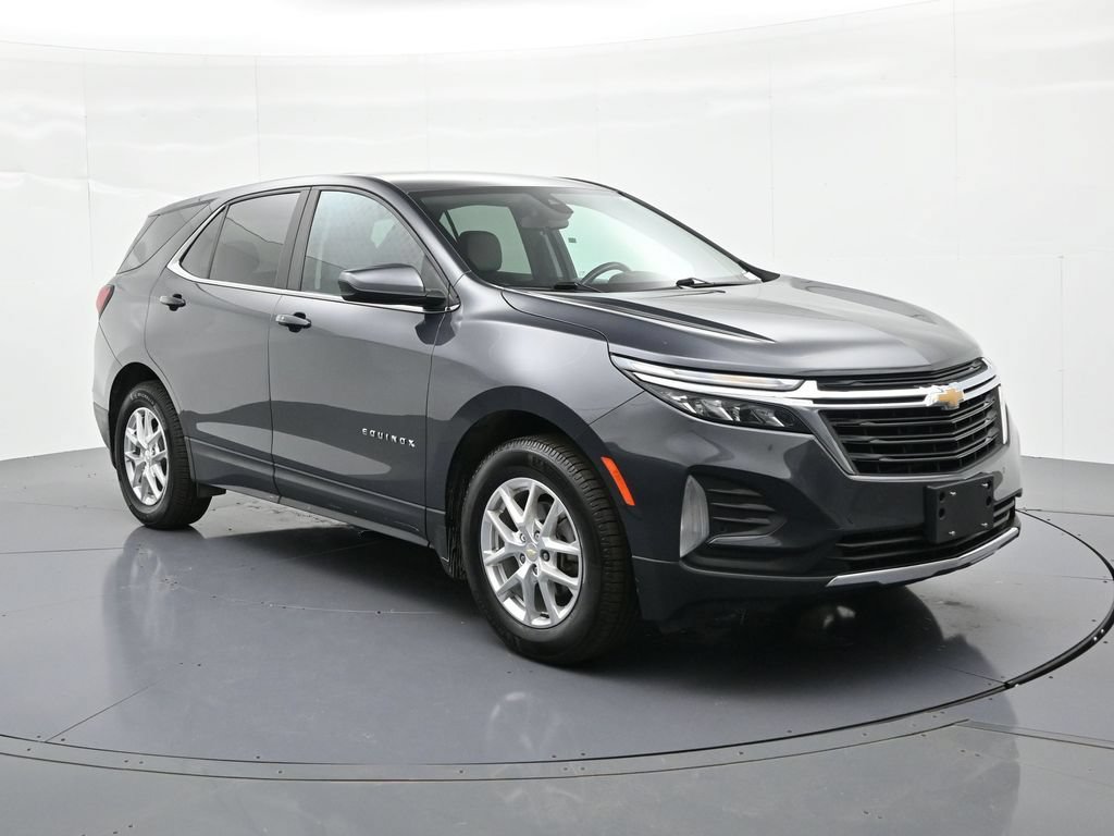 Used 2022 Chevrolet Equinox LT w/ Driver Convenience Package AWD/4WD image 4