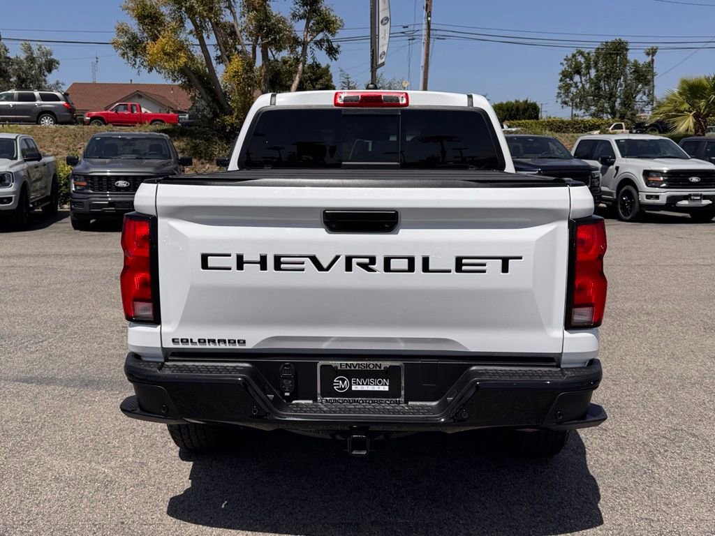 Used 2024 Chevrolet Colorado Z71 w/ Z71 Convenience Package 2 image 11