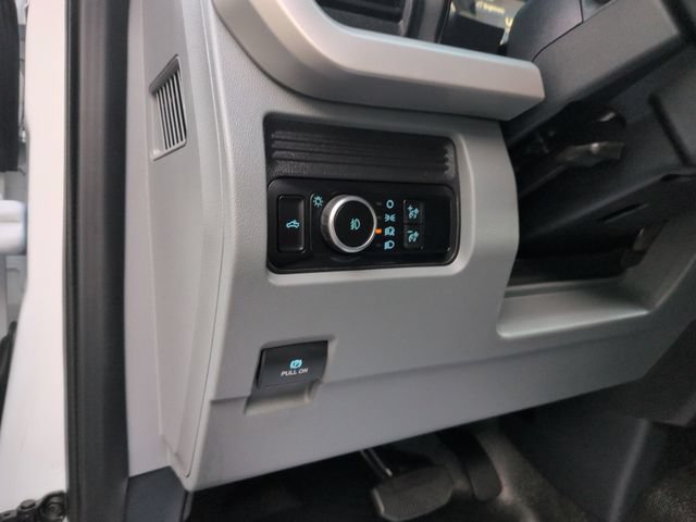 Certified 2025 Ford F350 XLT w/ FX4 Off-Road Package AWD/4WD image 13