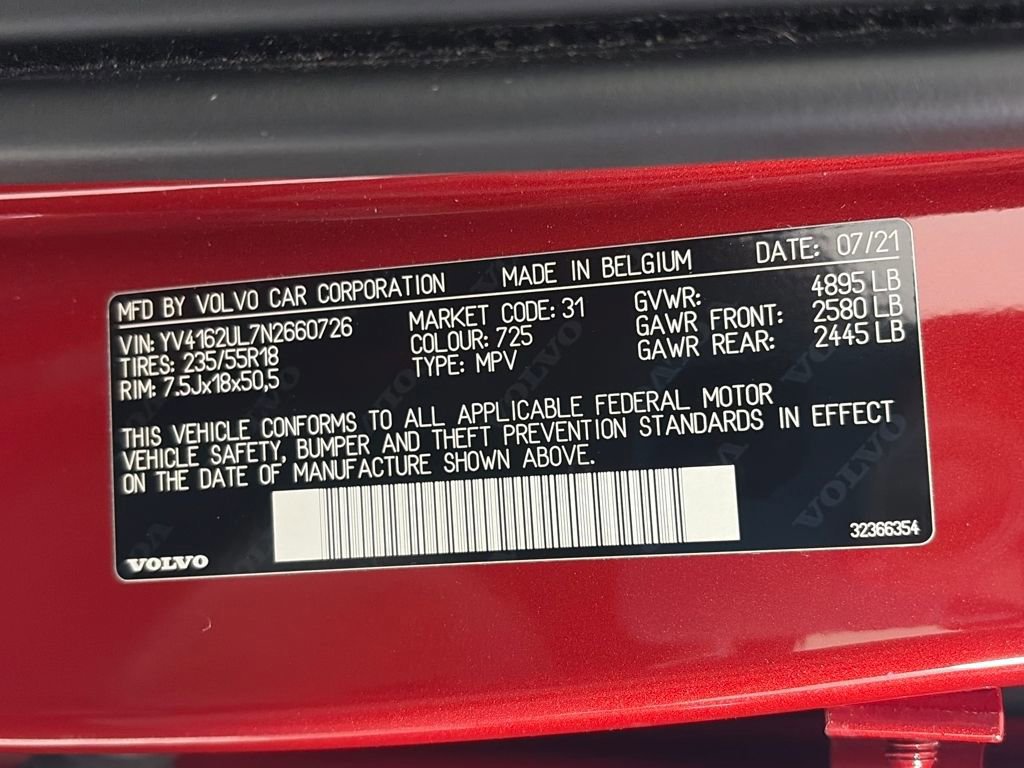 Used 2022 Volvo XC40 T5 Inscription image 9