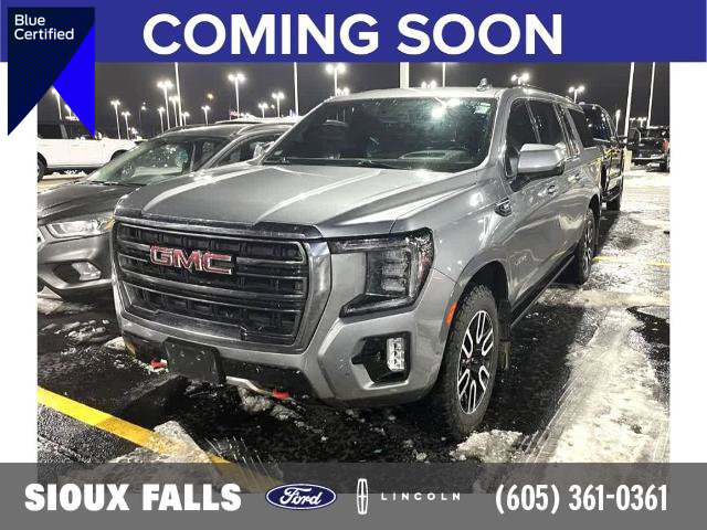 Used 2022 GMC Yukon XL AT4 w/ Technology Package image 1
