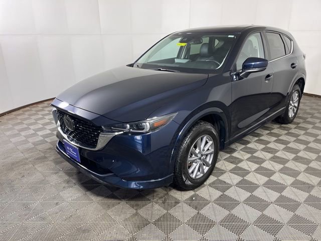 Used 2025 MAZDA CX-5 AWD 2.5 S w/ Preferred Package image 3